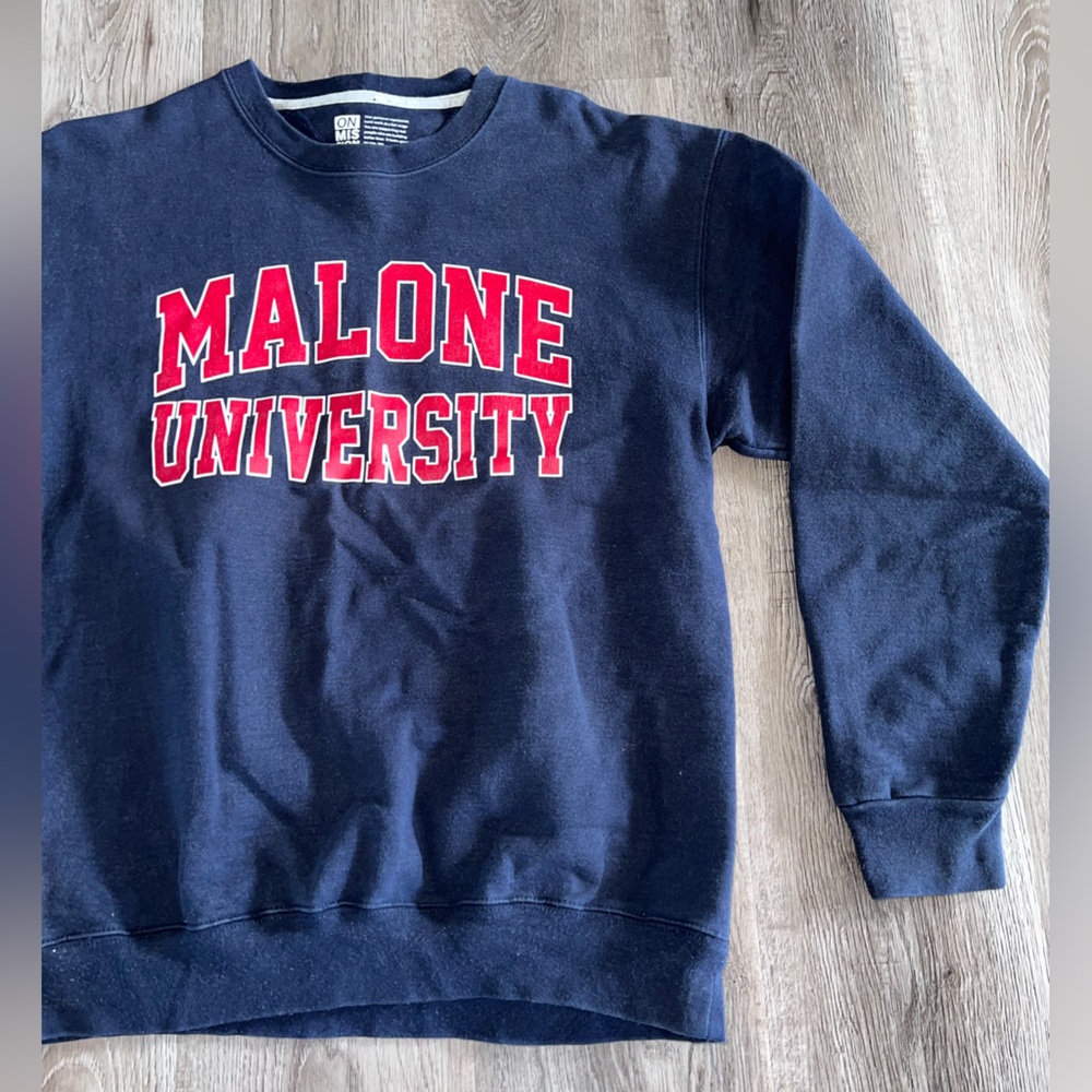 Malone University Crewneck, Medium